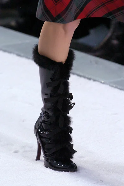 Look 12